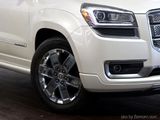 Used 2014 GMC Acadia Denali image 3