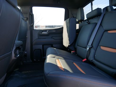 New 2026 GMC Sierra 1500 AT4 w/ Technology Package AWD/4WD image 5