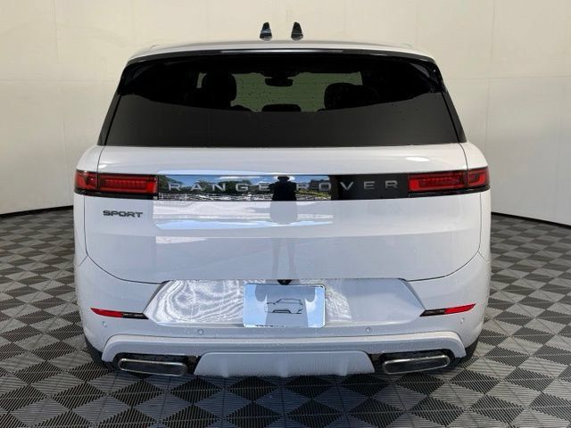 New 2026 Land Rover Range Rover Sport Dynamic SE AWD/4WD image 7