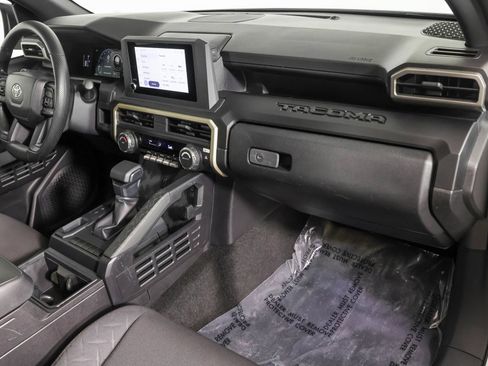 Used 2024 Toyota Tacoma SR RWD image 36