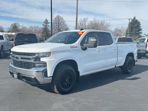 Used 2020 Chevrolet Silverado 1500 LT w/ Convenience Package image 11