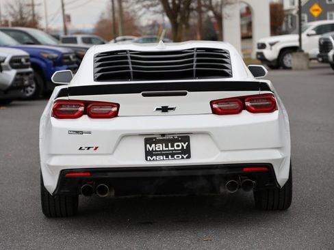 Used 2022 Chevrolet Camaro LT w/ Technology Package image 3
