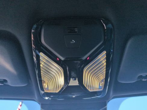 Used 2024 BMW X5 xDrive50e w/ Premium Package image 34