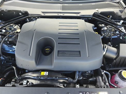 New 2026 Land Rover Defender 110 X-Dynamic SE image 31