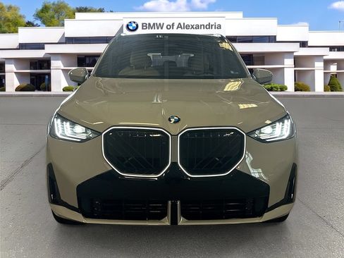 New 2026 BMW X3 xDrive30i w/ Premium Package AWD/4WD image 2
