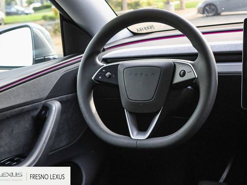 Used 2026 Tesla Model Y 2WD image 17