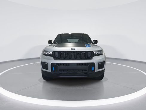 New 2024 Jeep Grand Cherokee Trailhawk AWD/4WD image 3