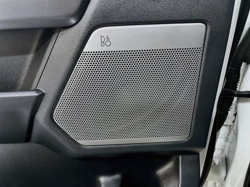Used 2025 Ford F150 Lariat w/ Equipment Group 501A Mid AWD/4WD image 19