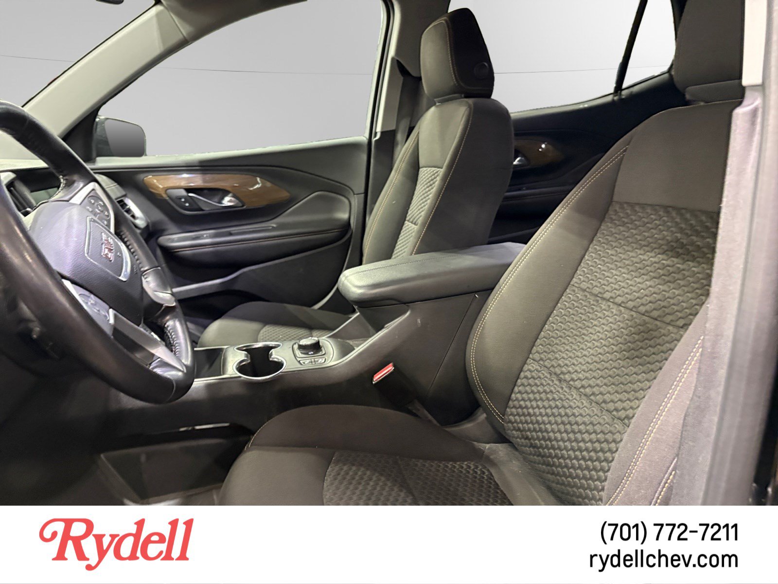 Used 2019 GMC Terrain SLE w/ Driver Convenience Package AWD/4WD image 5