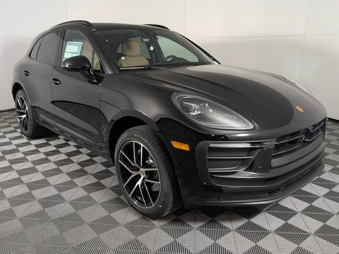 New 2026 Porsche Macan image 9