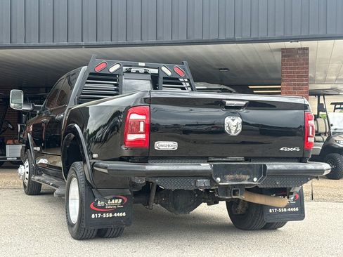 Used 2022 RAM 3500 Limited image 7