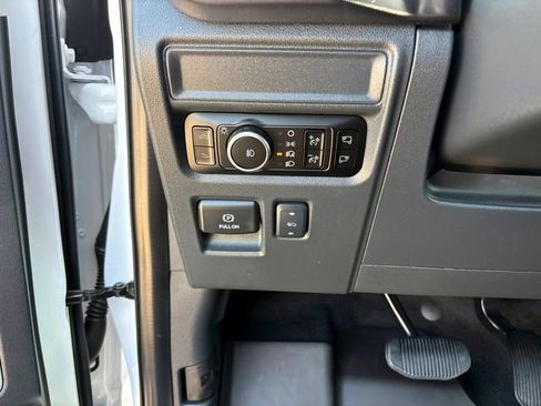 Used 2025 Ford F150 Raptor w/ Equipment Group 803A Raptor R AWD/4WD image 21