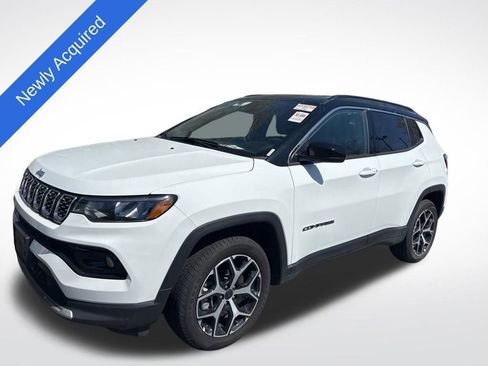 Used 2025 Jeep Compass Limited image 2