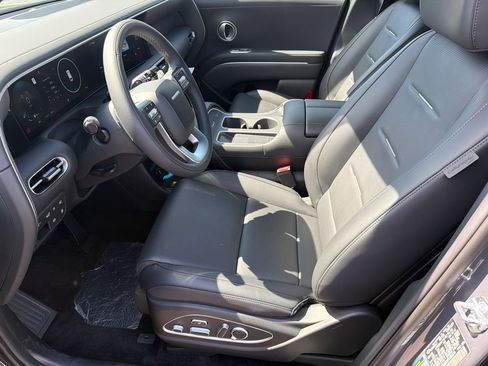 New 2026 Hyundai Palisade Calligraphy FWD image 10