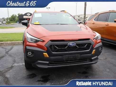 Used 2024 Subaru Crosstrek 2.5i Wilderness w/ Crosstrek Mirror Package AWD/4WD image 4
