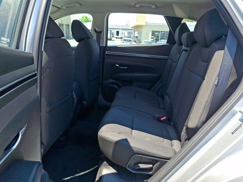 Used 2024 Hyundai Tucson SE AWD/4WD image 10