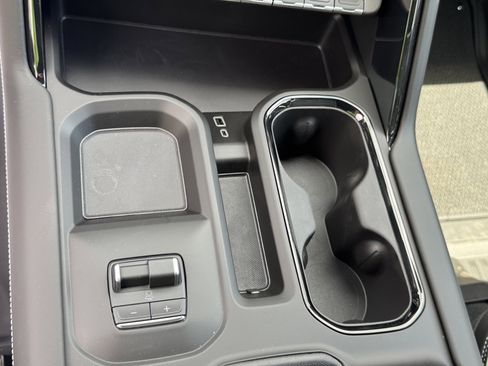 New 2026 GMC Sierra 2500 AT4X AWD/4WD image 21