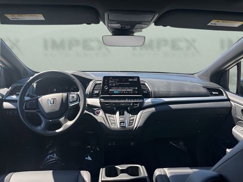 Used 2025 Honda Odyssey Sport-L image 15