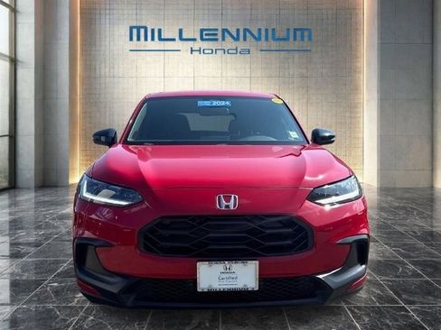 Used 2024 Honda HR-V Sport image 8