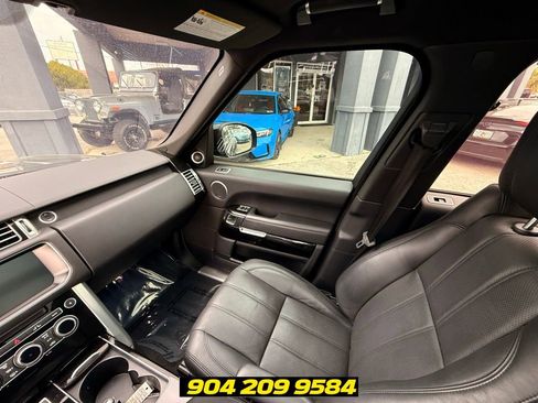 Used 2017 Land Rover Range Rover Supercharged AWD/4WD image 26