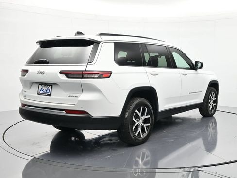 Used 2024 Jeep Grand Cherokee L Limited w/ Luxury Tech Group II AWD/4WD image 5