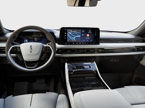 New 2026 Lincoln Aviator Black Label AWD/4WD image 7