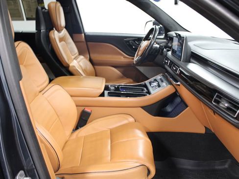 Used 2023 Lincoln Aviator Black Label Grand Touring image 27