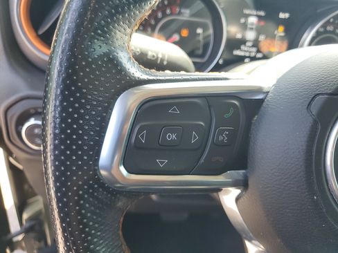 Used 2022 Jeep Gladiator Mojave w/ LED Lighting Group AWD/4WD image 16