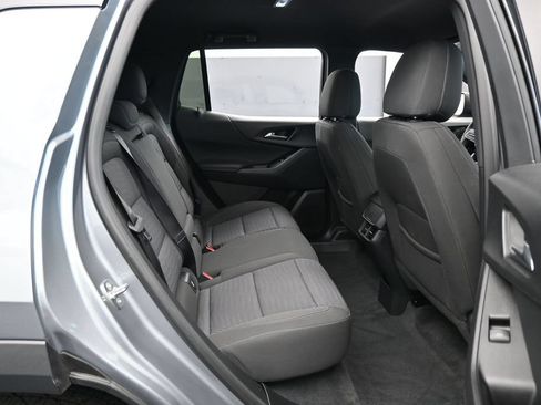 Used 2026 Chevrolet Equinox LT FWD image 35