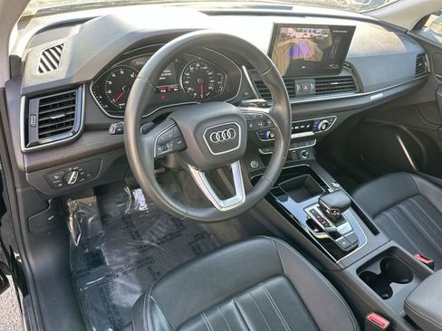 Used 2023 Audi Q5 2.0T Premium image 9