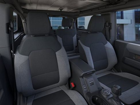 New 2025 Ford Bronco 2-Door image 10