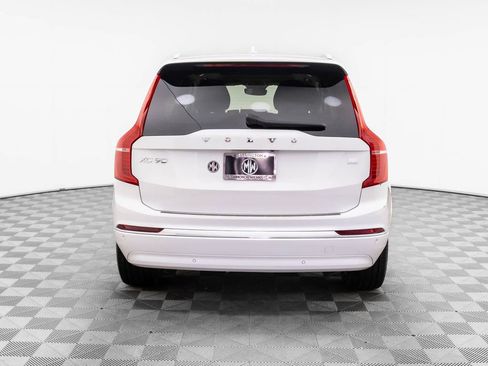 Used 2024 Volvo XC90 T8 Plus image 6