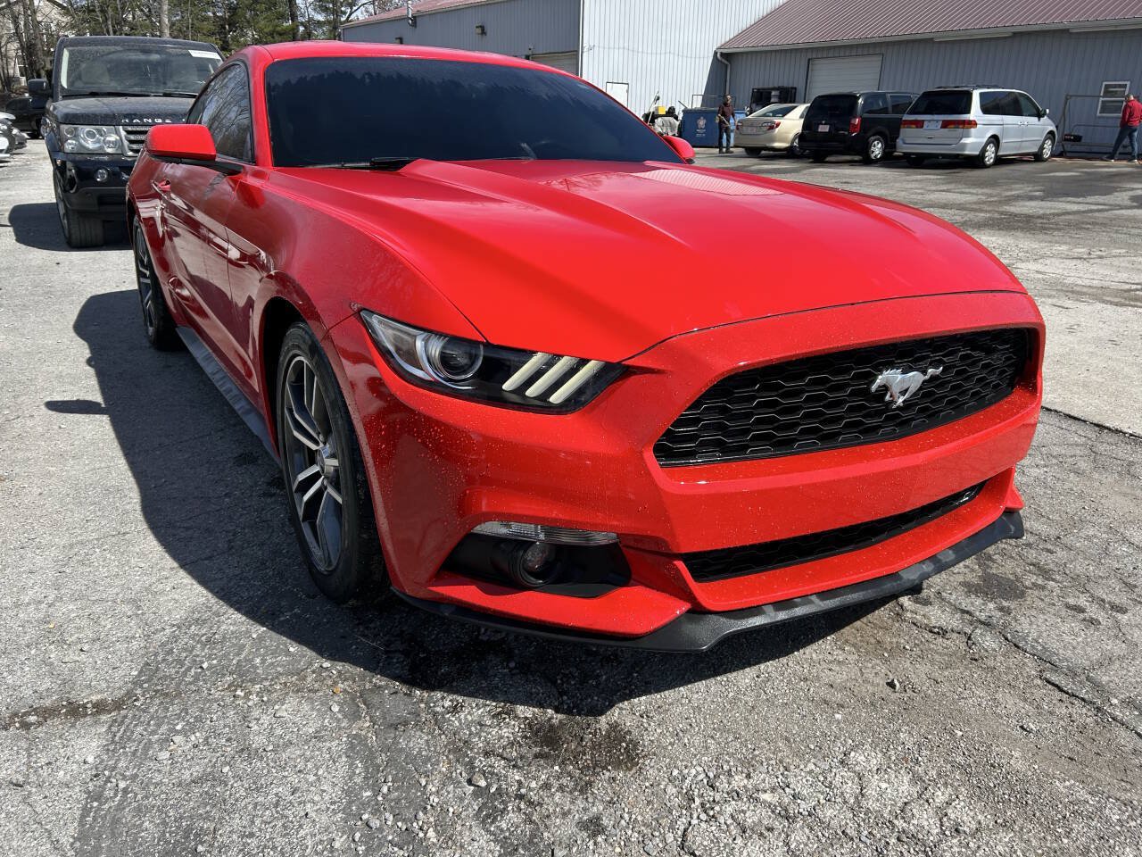 Used 2017 Ford Mustang Coupe RWD image 6