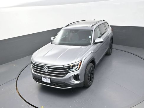 New 2026 Volkswagen Atlas SE AWD/4WD image 15