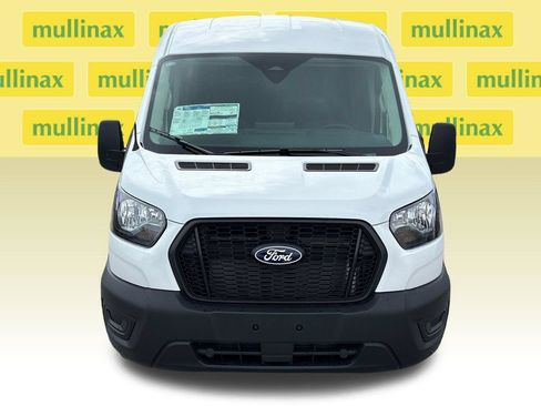 New 2026 Ford Transit 250 148 Medium Roof RWD image 23