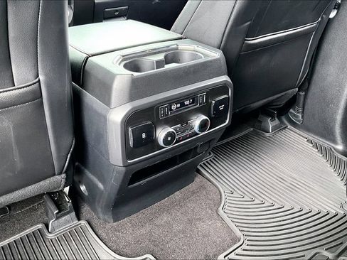 Used 2021 Ford Expedition Limited AWD/4WD image 25