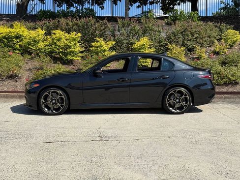 New 2025 Alfa Romeo Giulia w/ Driving Assist Package image 6