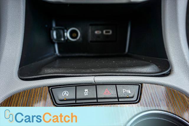 Used 2020 GMC Acadia SLE FWD image 37