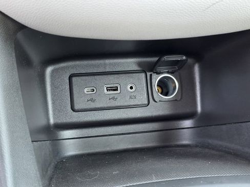 Used 2024 Chevrolet Equinox LS FWD image 20