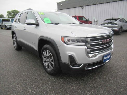 Used 2018 GMC Acadia SLE FWD image 3