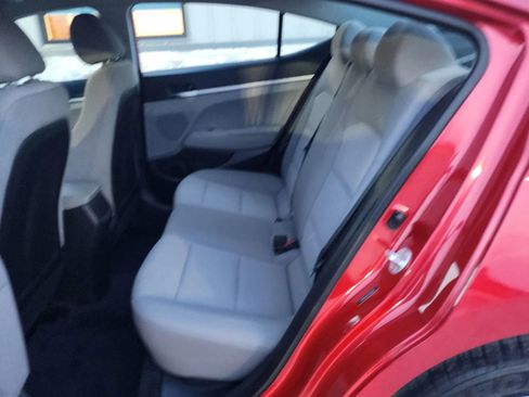 Used 2020 Hyundai Elantra SE w/ Winter Weather Package image 15
