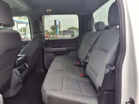 Used 2025 Ford F150 XLT w/ Equipment Group 301A Standard AWD/4WD image 18