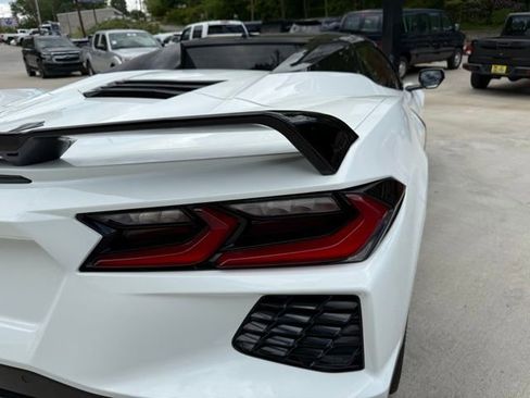 Used 2023 Chevrolet Corvette Stingray Premium Conv w/ 3LT RWD image 92