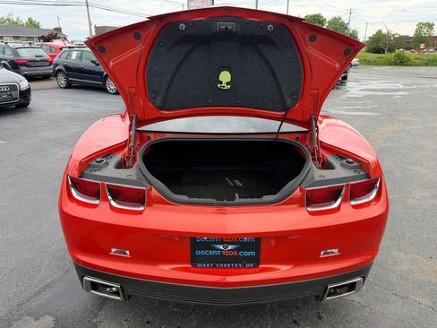 Used 2010 Chevrolet Camaro SS w/ LPO, Ground Effects Package RWD image 34