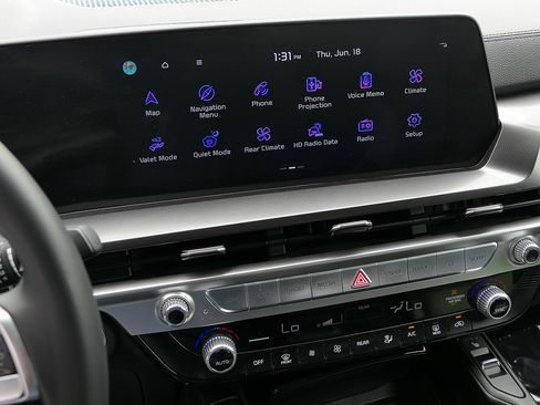 Used 2024 Kia Telluride S w/ S Sunroof Package FWD image 19