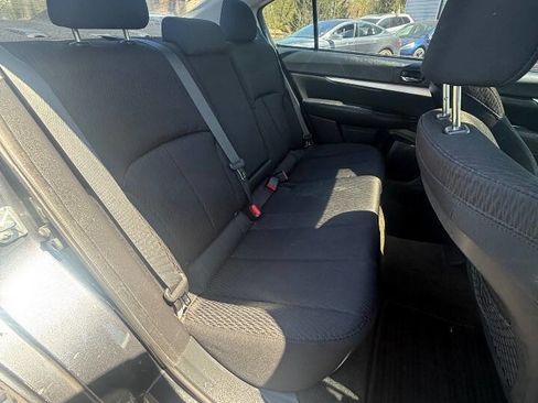 Used 2011 Subaru Legacy 2.5i Premium image 17