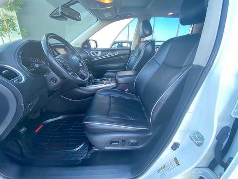 Used 2019 INFINITI QX60 Luxe w/ Essential Package AWD/4WD image 18