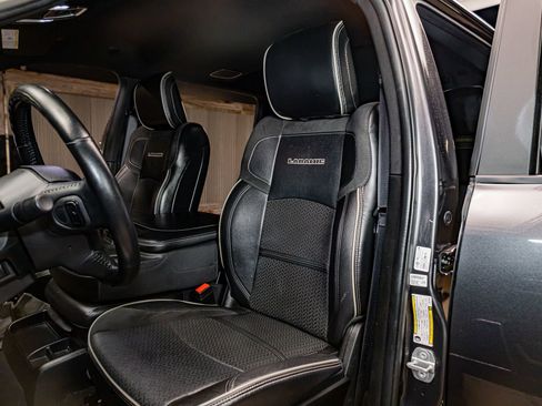 Used 2022 RAM 3500 Laramie w/ Night Edition image 21