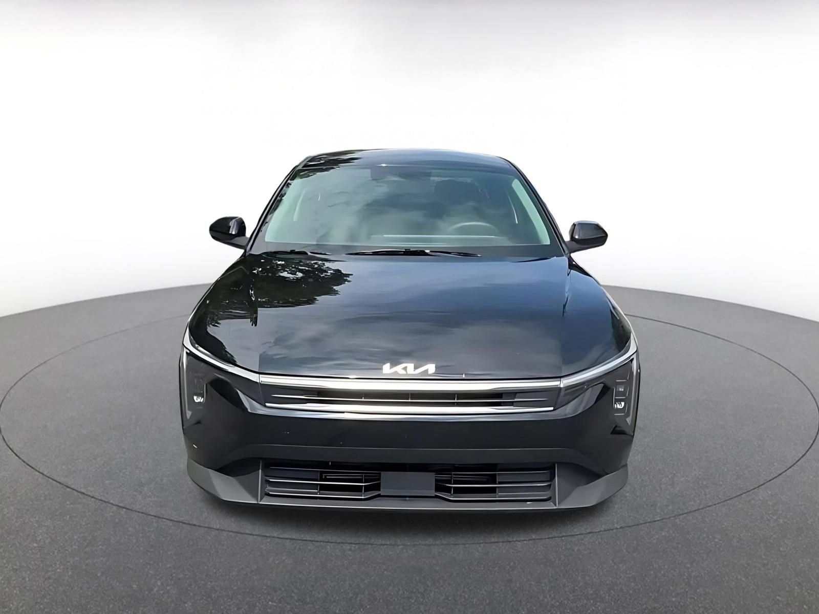 Used 2026 Kia K4 FWD image 4