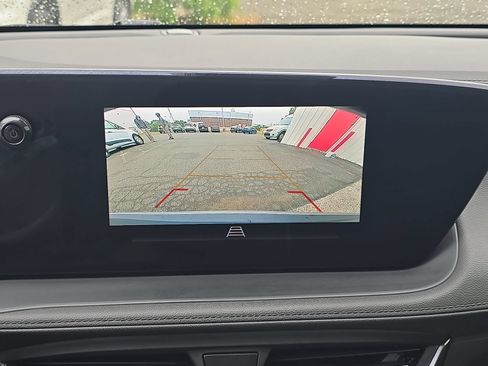 Used 2025 Buick Encore GX Preferred FWD image 23